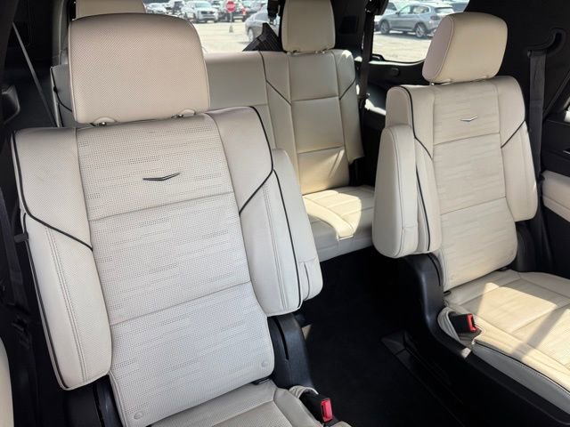 Used 2024 Cadillac Escalade Sport w/ Touring Package image 32