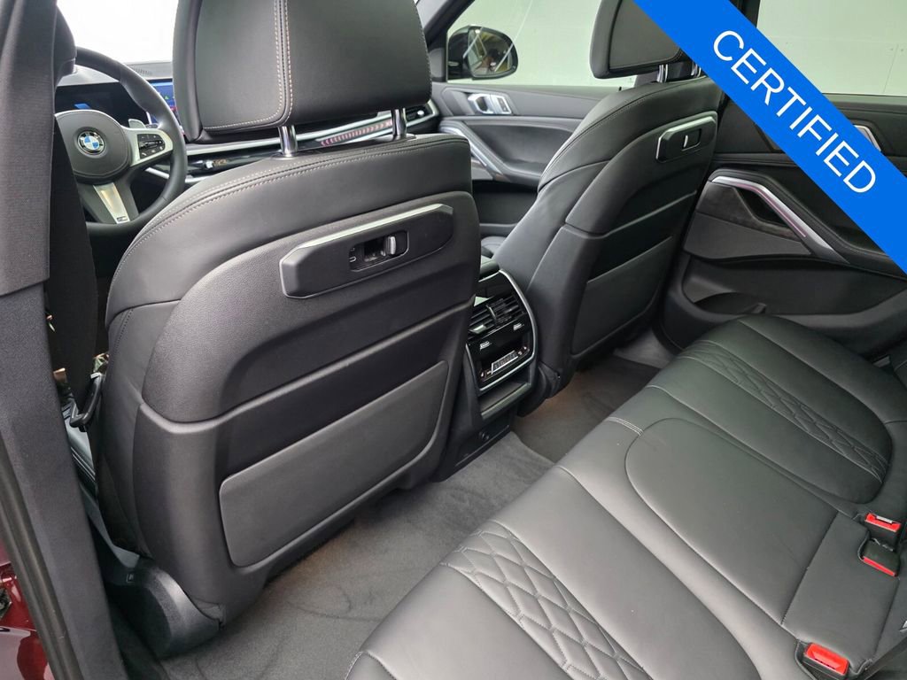 Certified 2024 BMW X6 xDrive40i w/ Premium Package image 15