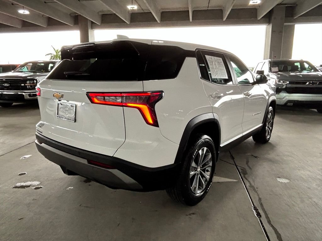 Used 2025 Chevrolet Equinox LT FWD image 5