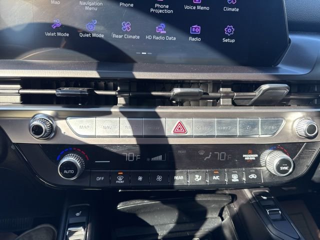 Used 2025 Kia Telluride S image 23