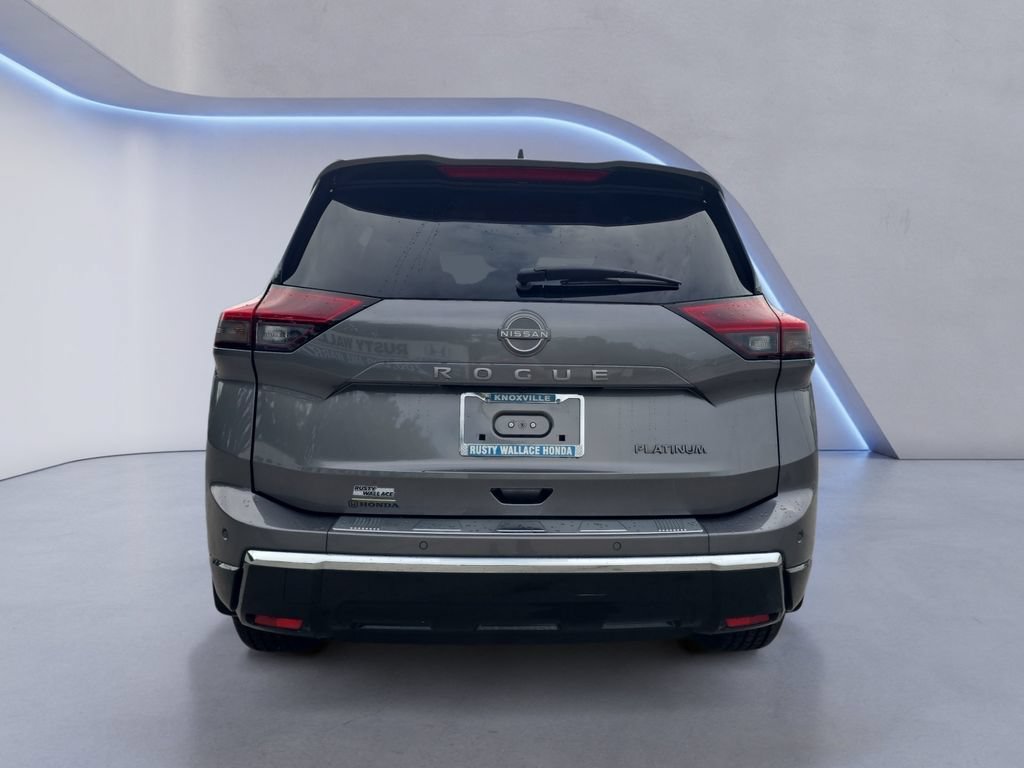 Used 2025 Nissan Rogue Platinum FWD image 4