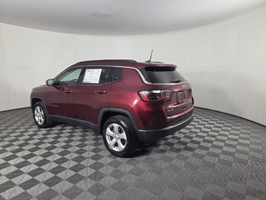 Used 2022 Jeep Compass Latitude AWD/4WD image 7