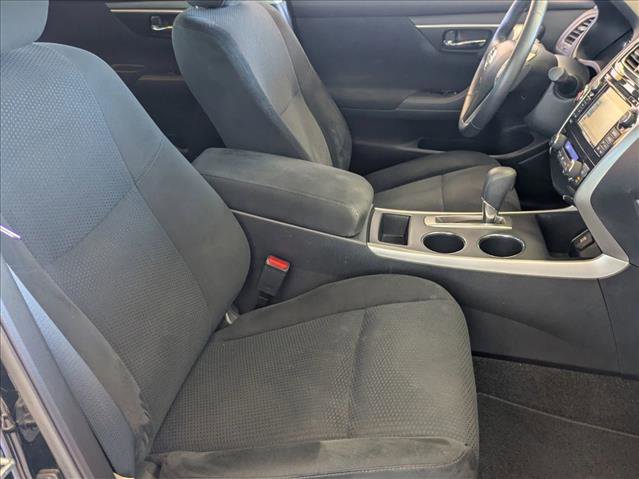 Used 2015 Nissan Altima 2.5 SV w/ Convenience Package image 20
