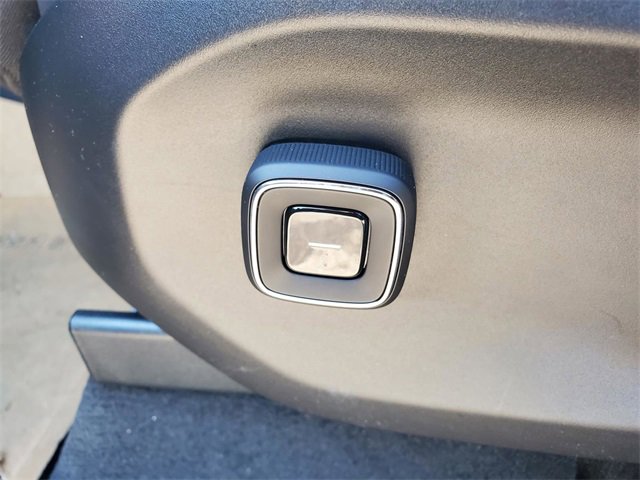 New 2025 Volvo EX90 Ultra image 15