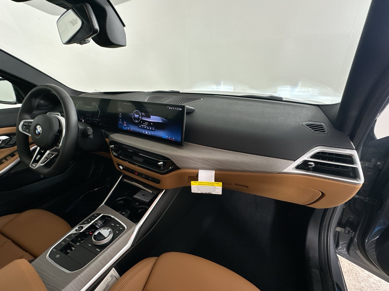 New 2026 BMW 330i xDrive Sedan w/ M Sport Package AWD/4WD image 45