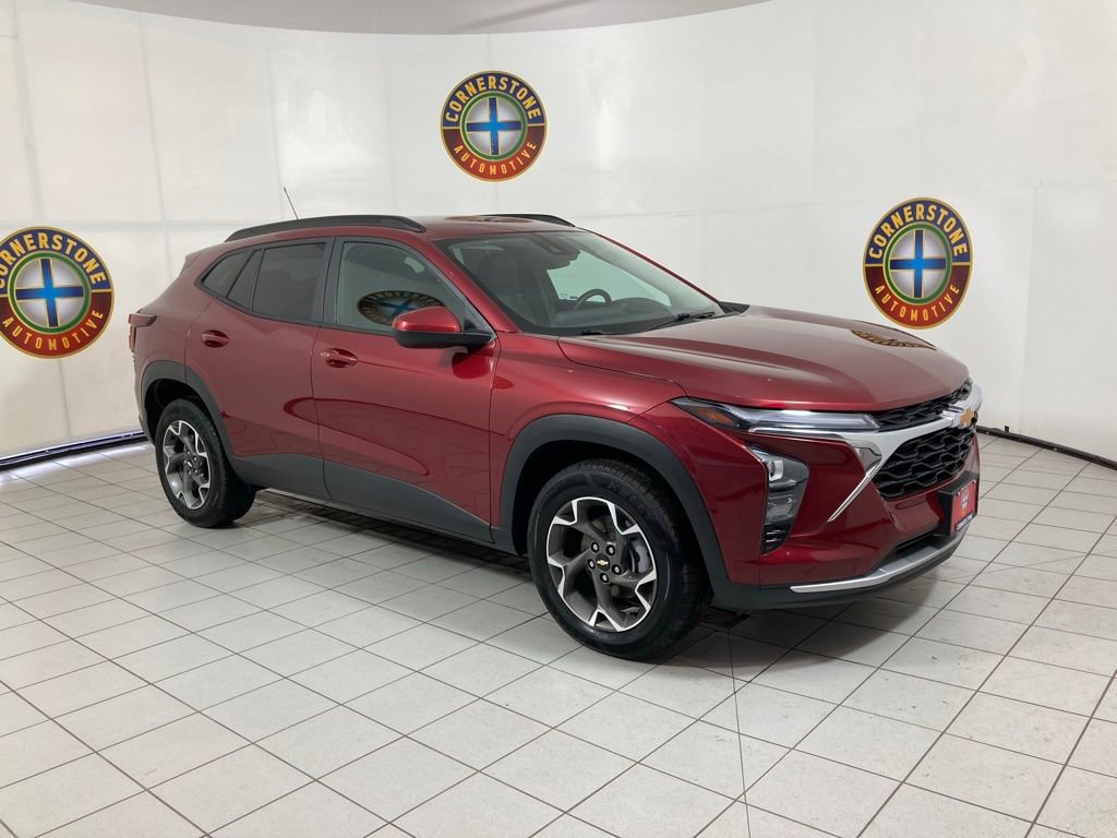 Used 2024 Chevrolet Trax LT w/ LT Convenience Package image 20