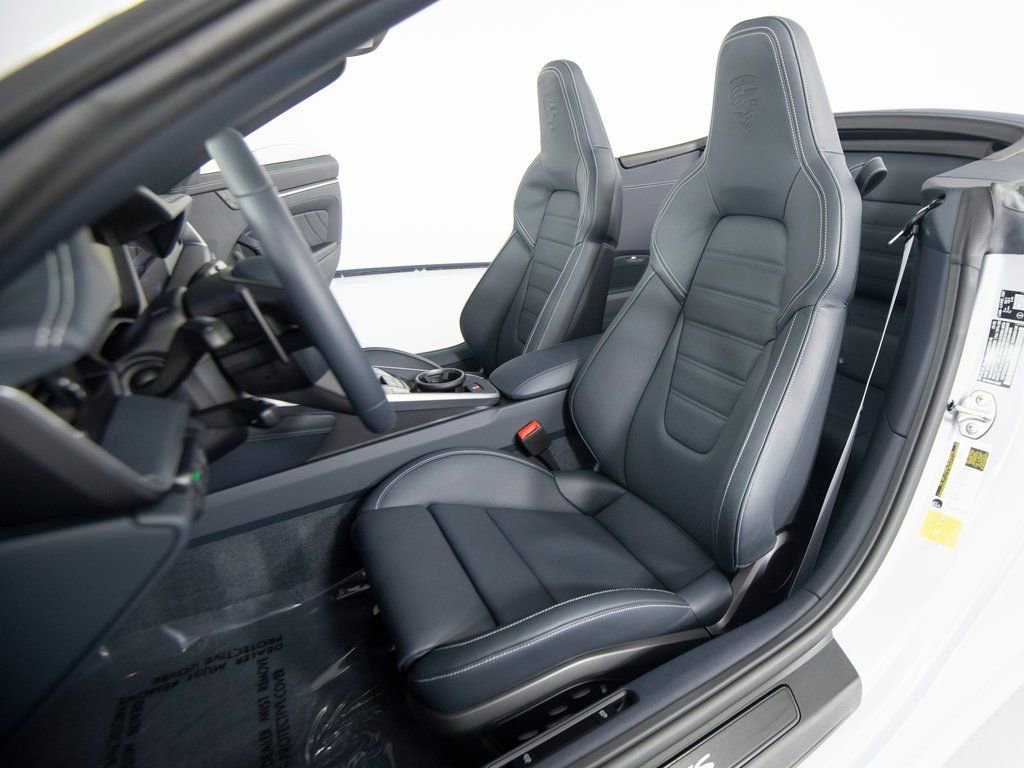 Certified 2026 Porsche 911 Carrera GTS image 15