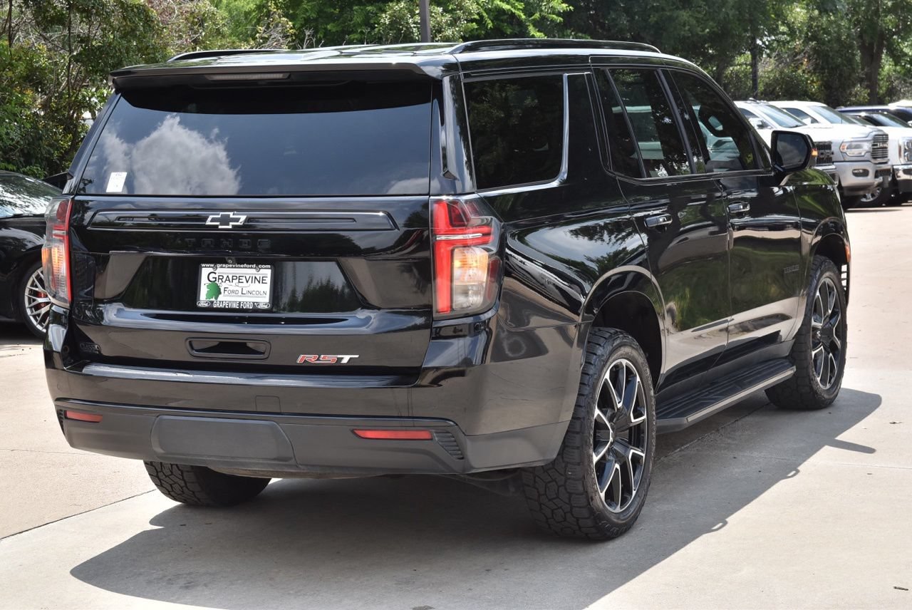 Used 2024 Chevrolet Tahoe RST w/ Luxury Package RWD image 8