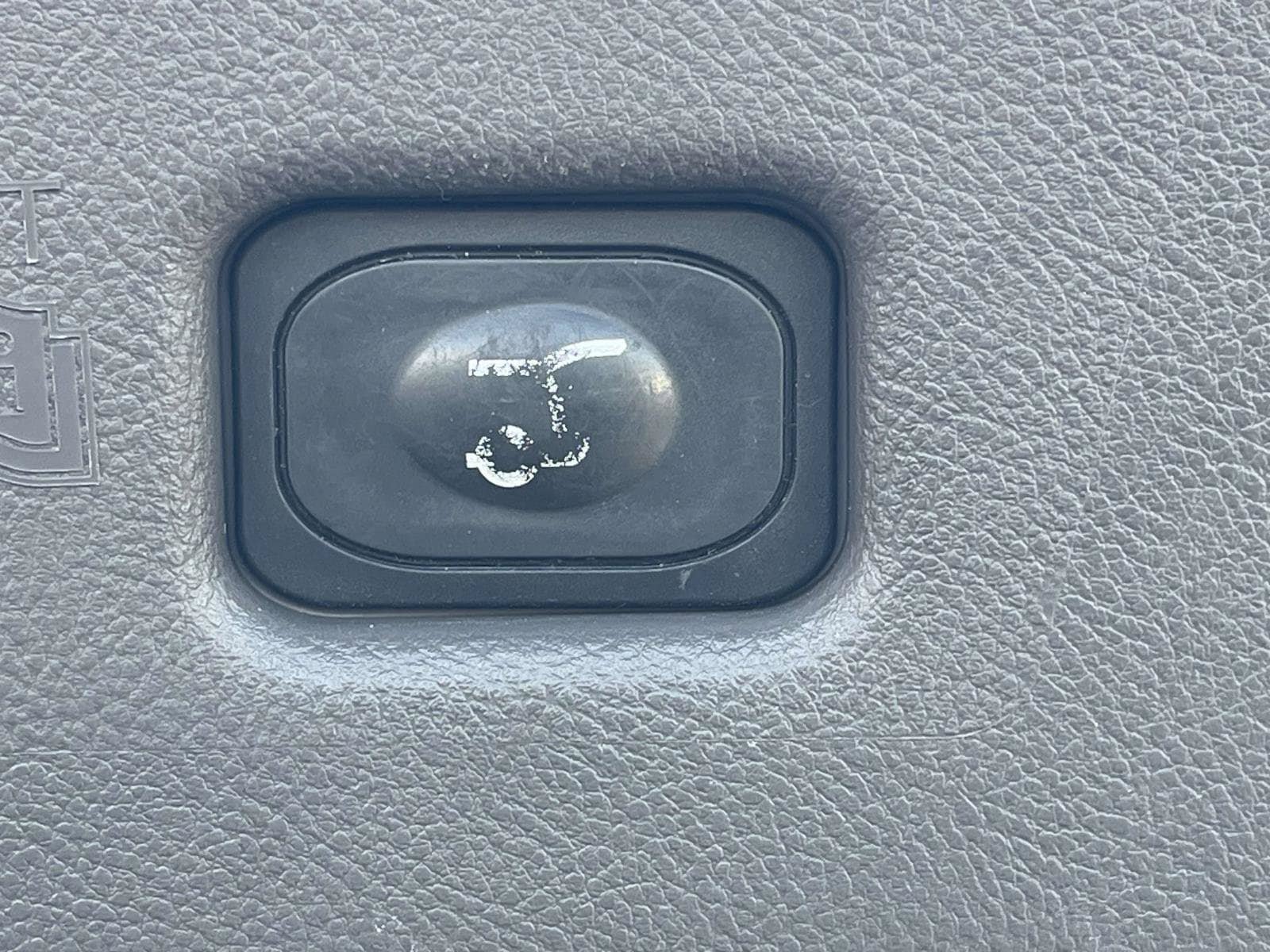 Used 2019 Lincoln Nautilus Reserve w/ Driver Assistance Package AWD/4WD image 9