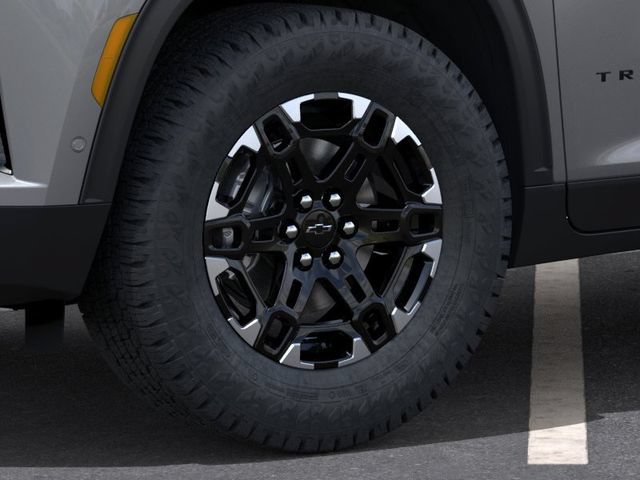 New 2027 Chevrolet Traverse Z71 w/ Enhanced Driving Package AWD/4WD image 9