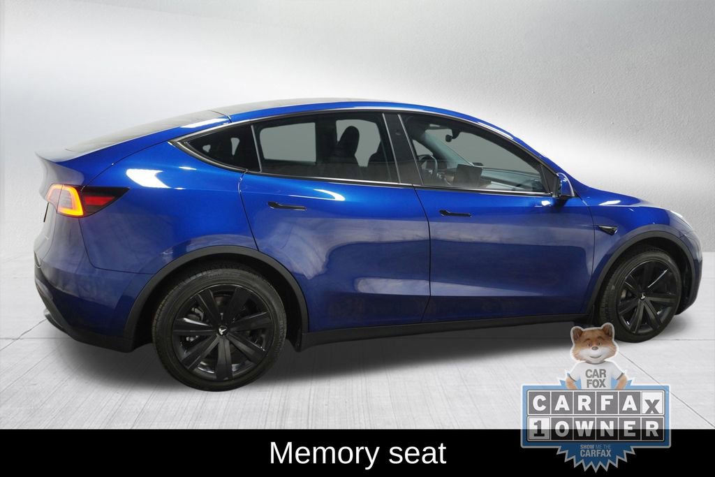 Used 2024 Tesla Model Y Long Range AWD/4WD image 5