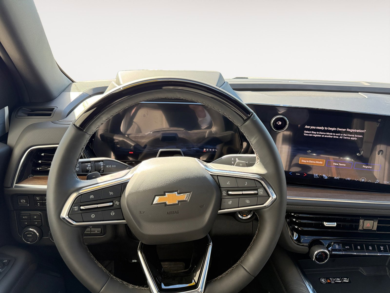 New 2026 Chevrolet Suburban High Country image 12