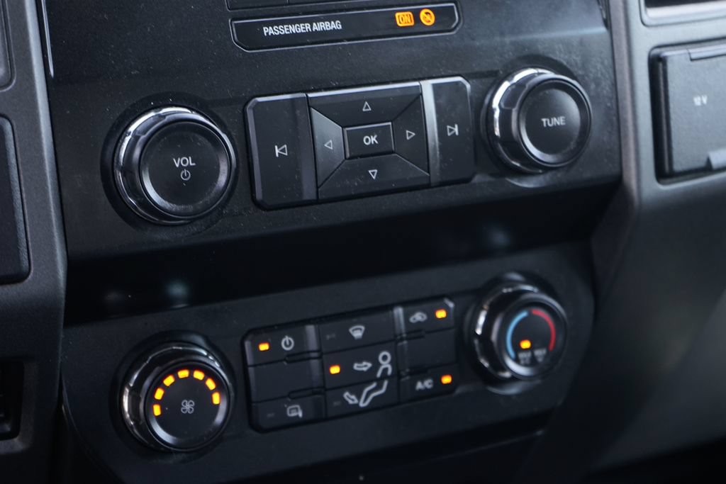 Used 2019 Ford F550 2WD Crew Cab Super Duty image 29