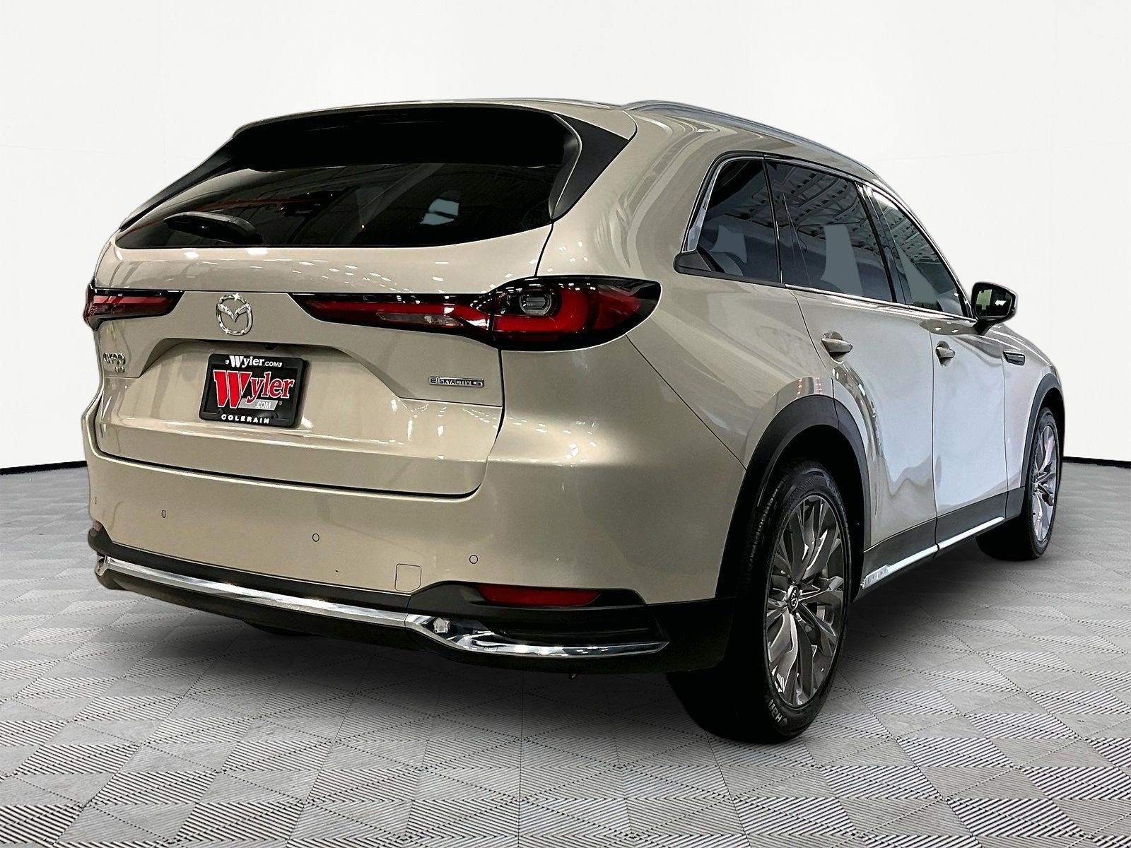 Used 2024 MAZDA CX-90 3.3 Turbo w/ Premium Package AWD/4WD image 6