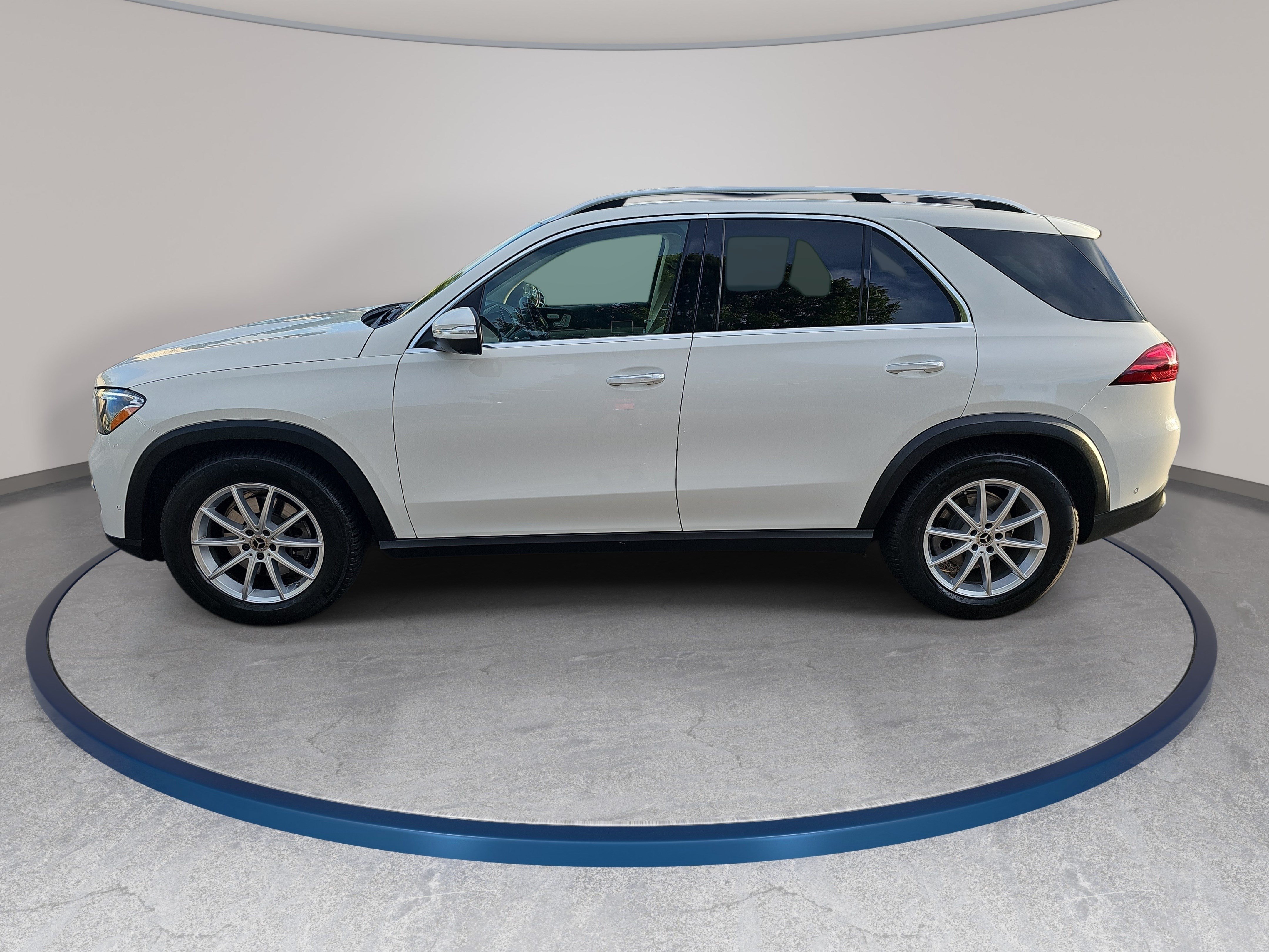 Used 2026 Mercedes-Benz GLE 350 4MATIC image 9