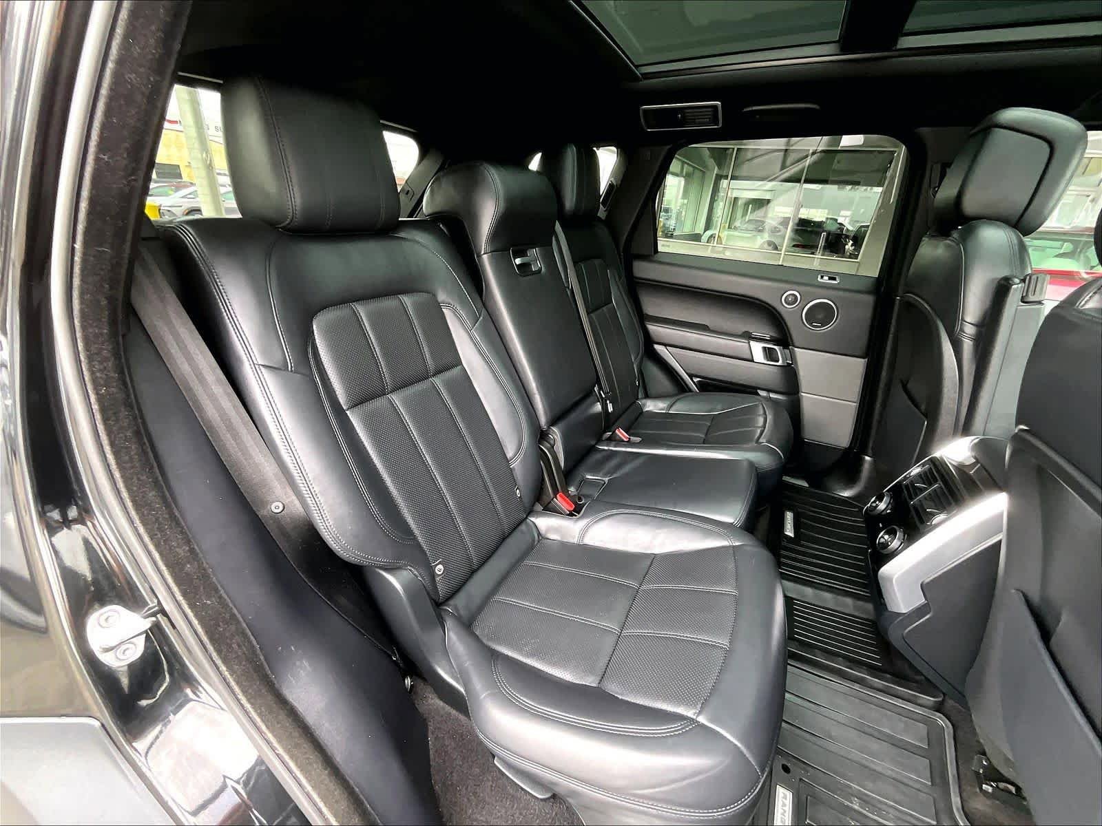 Used 2022 Land Rover Range Rover Sport HSE Silver Edition image 16