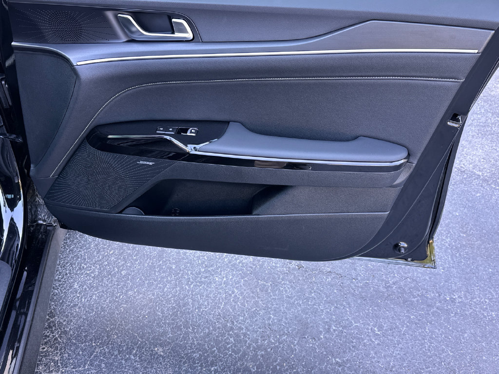 New 2027 Kia K5 GT-Line FWD image 14