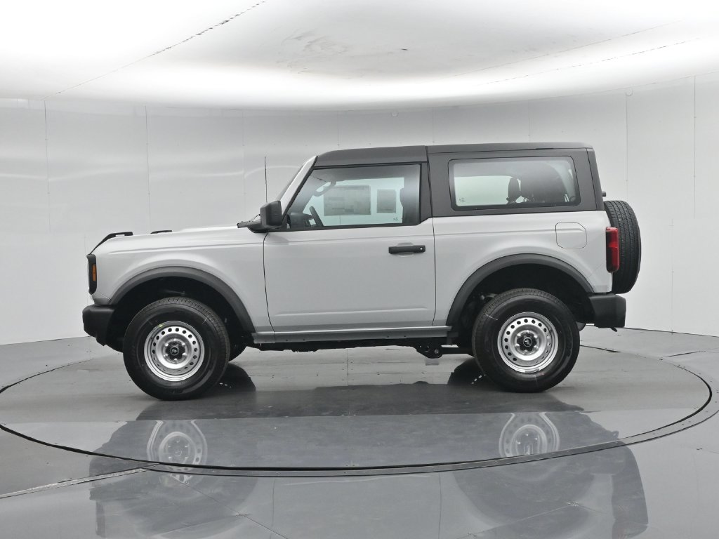 New 2026 Ford Bronco 2-Door AWD/4WD image 26
