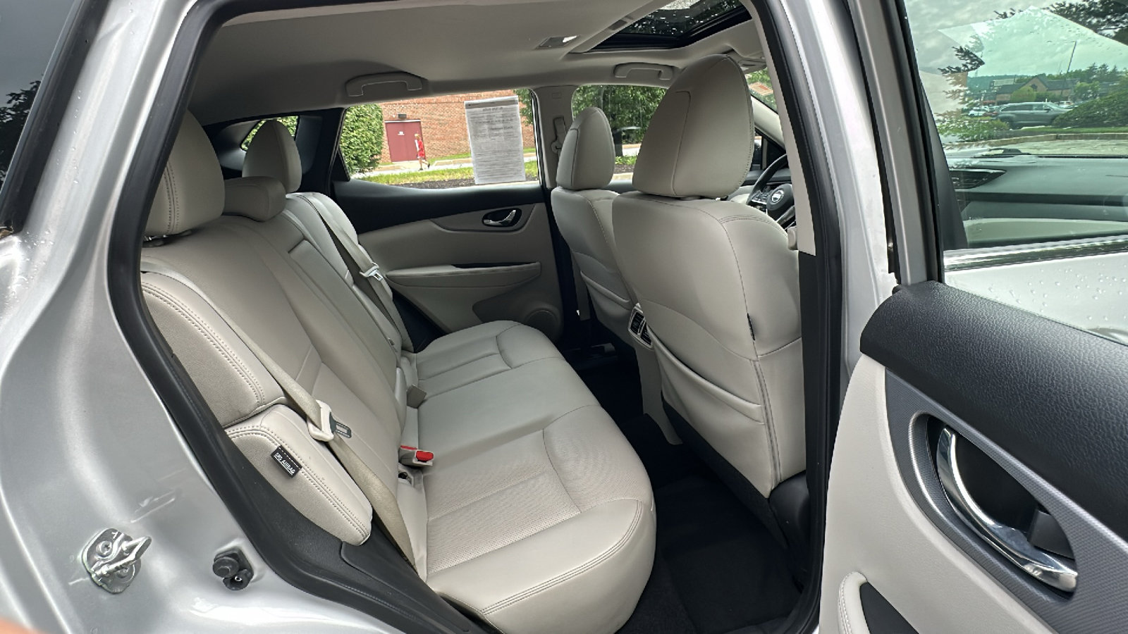 Used 2020 Nissan Rogue Sport SL w/ Premium Package AWD/4WD image 26
