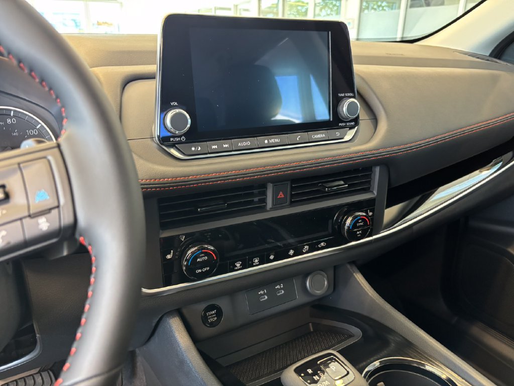 New 2026 Nissan Rogue SV AWD/4WD image 17
