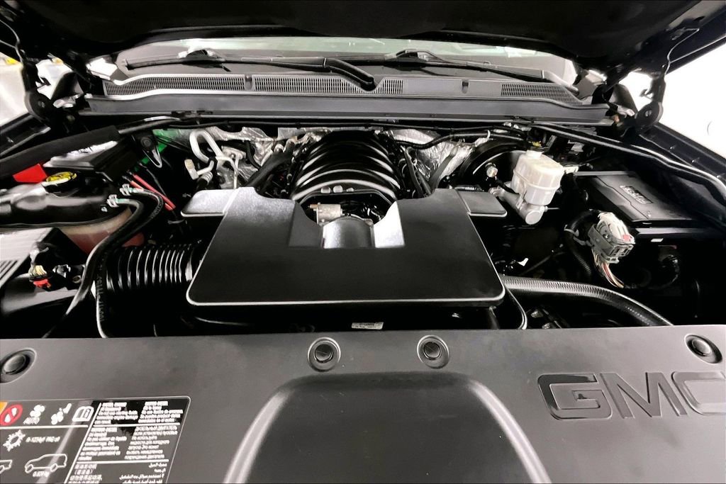 Used 2018 GMC Yukon XL Denali w/ Open Road Package image 9