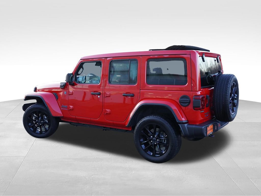 Certified 2025 Jeep Wrangler Unlimited Sahara w/ Safety Group AWD/4WD image 9