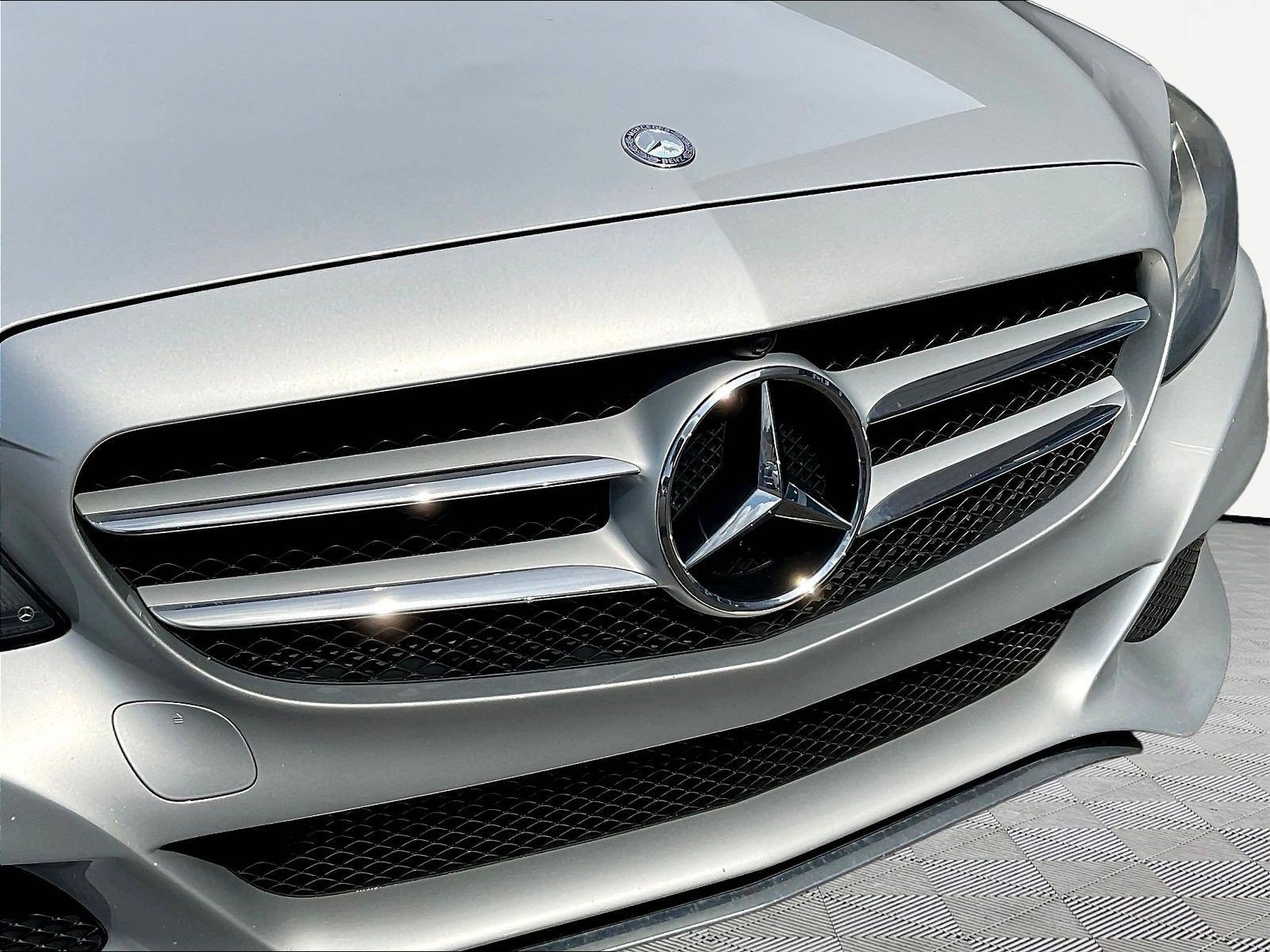 Used 2016 Mercedes-Benz C 300 Sedan image 32