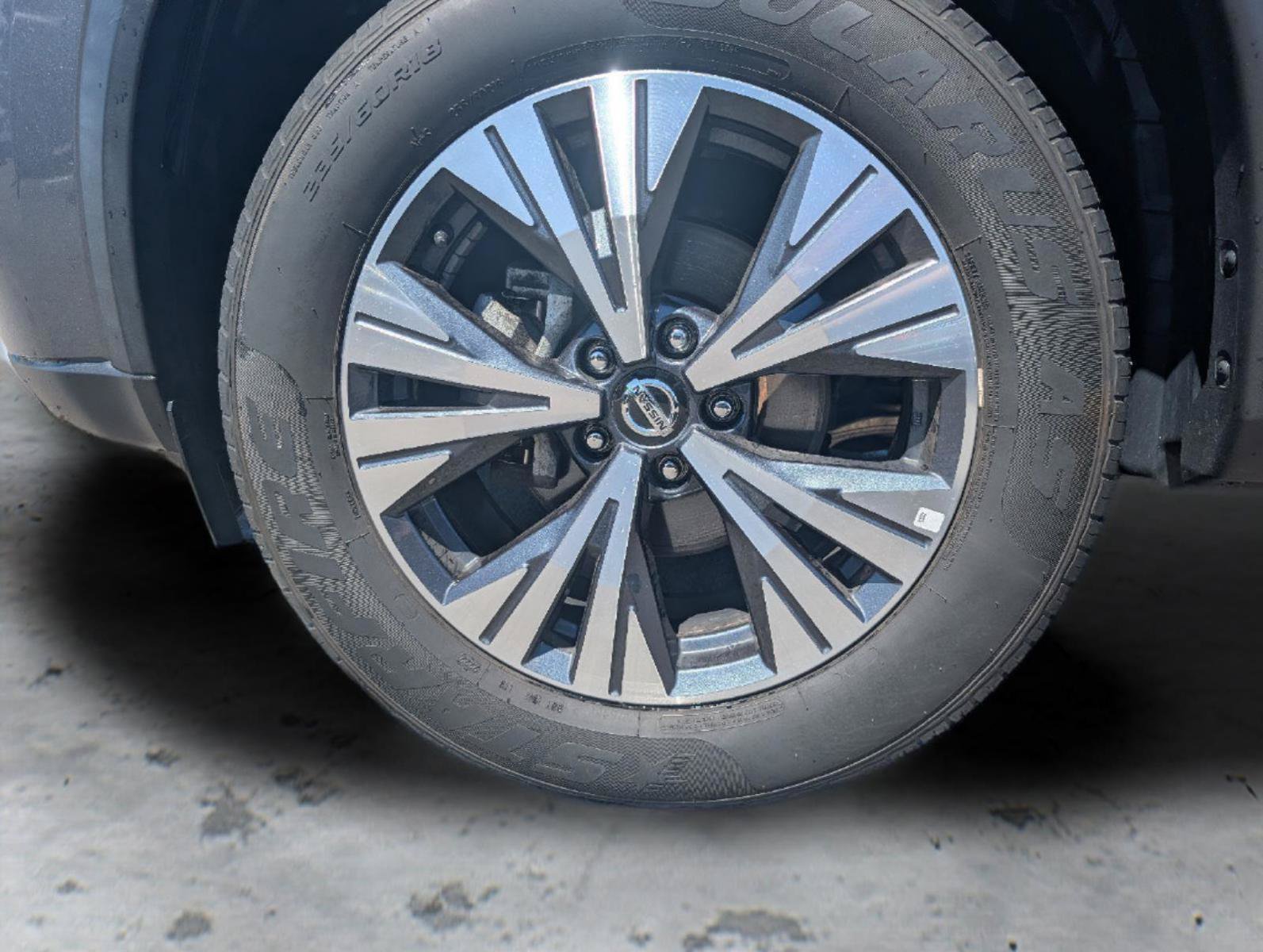 Used 2021 Nissan Rogue SV AWD/4WD image 21