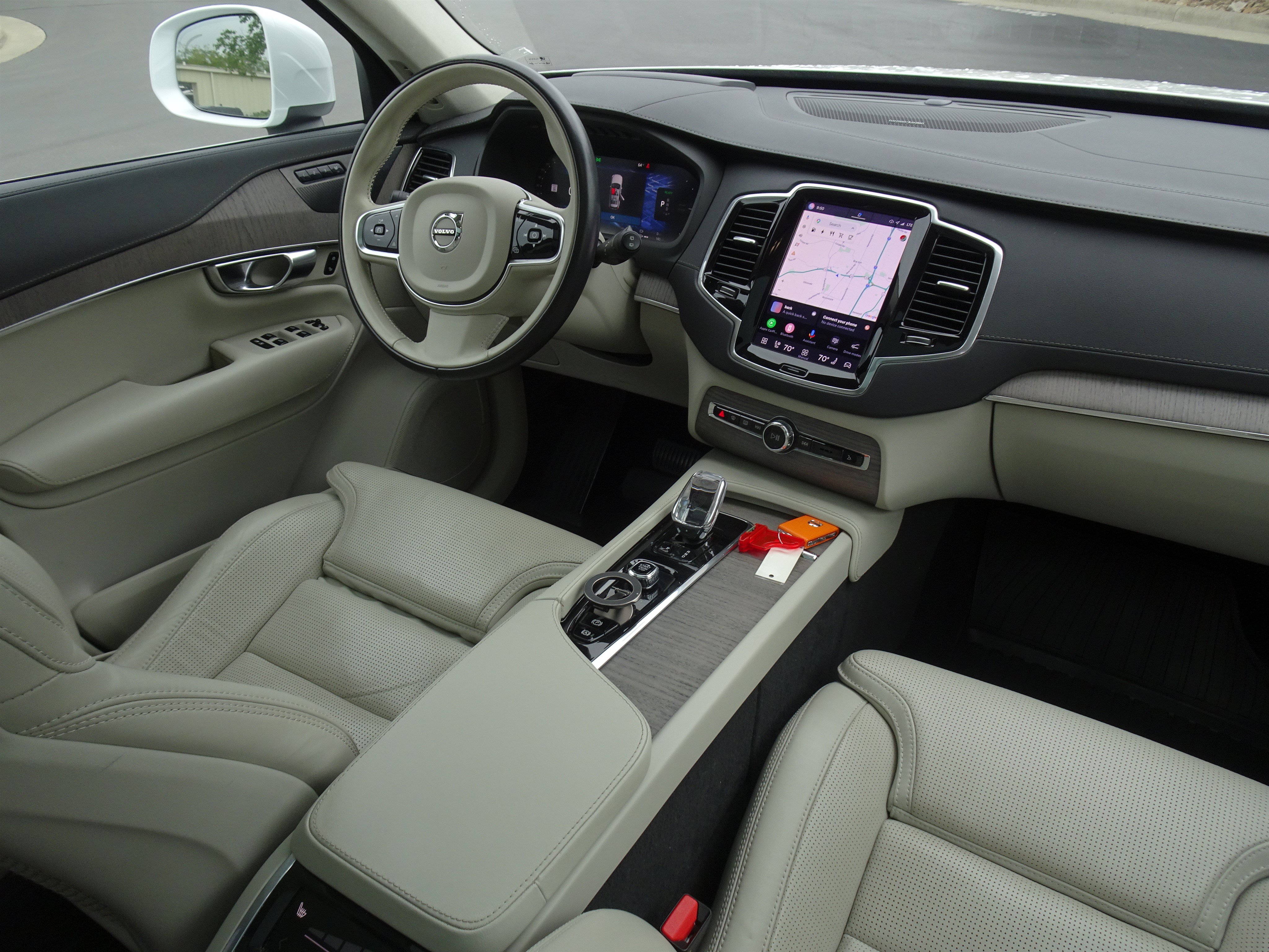Used 2023 Volvo XC90 T8 Ultimate w/ Lounge Package AWD/4WD image 20