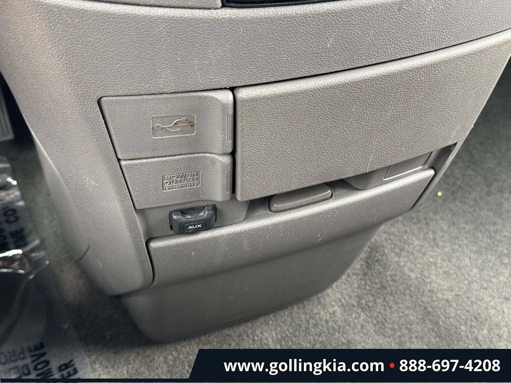 Used 2014 Honda Odyssey EX image 27