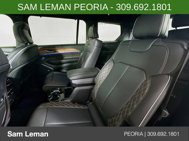 New 2026 Jeep Grand Cherokee L Summit w/ Obsidian Package AWD/4WD image 26