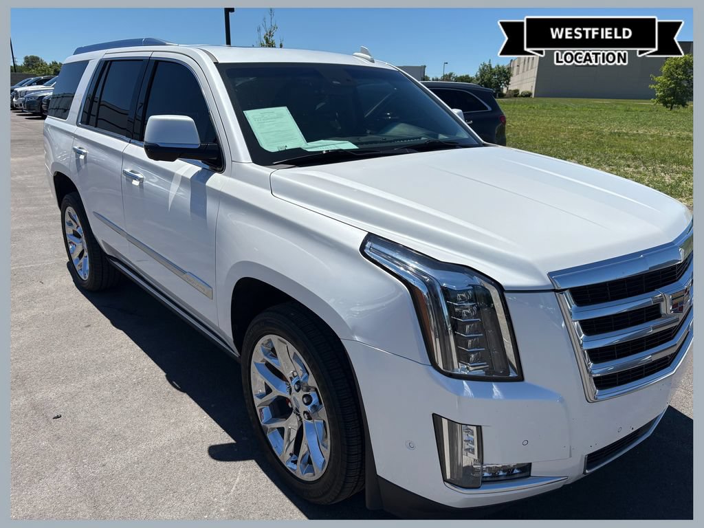 Used 2018 Cadillac Escalade Premium Luxury AWD/4WD image 1