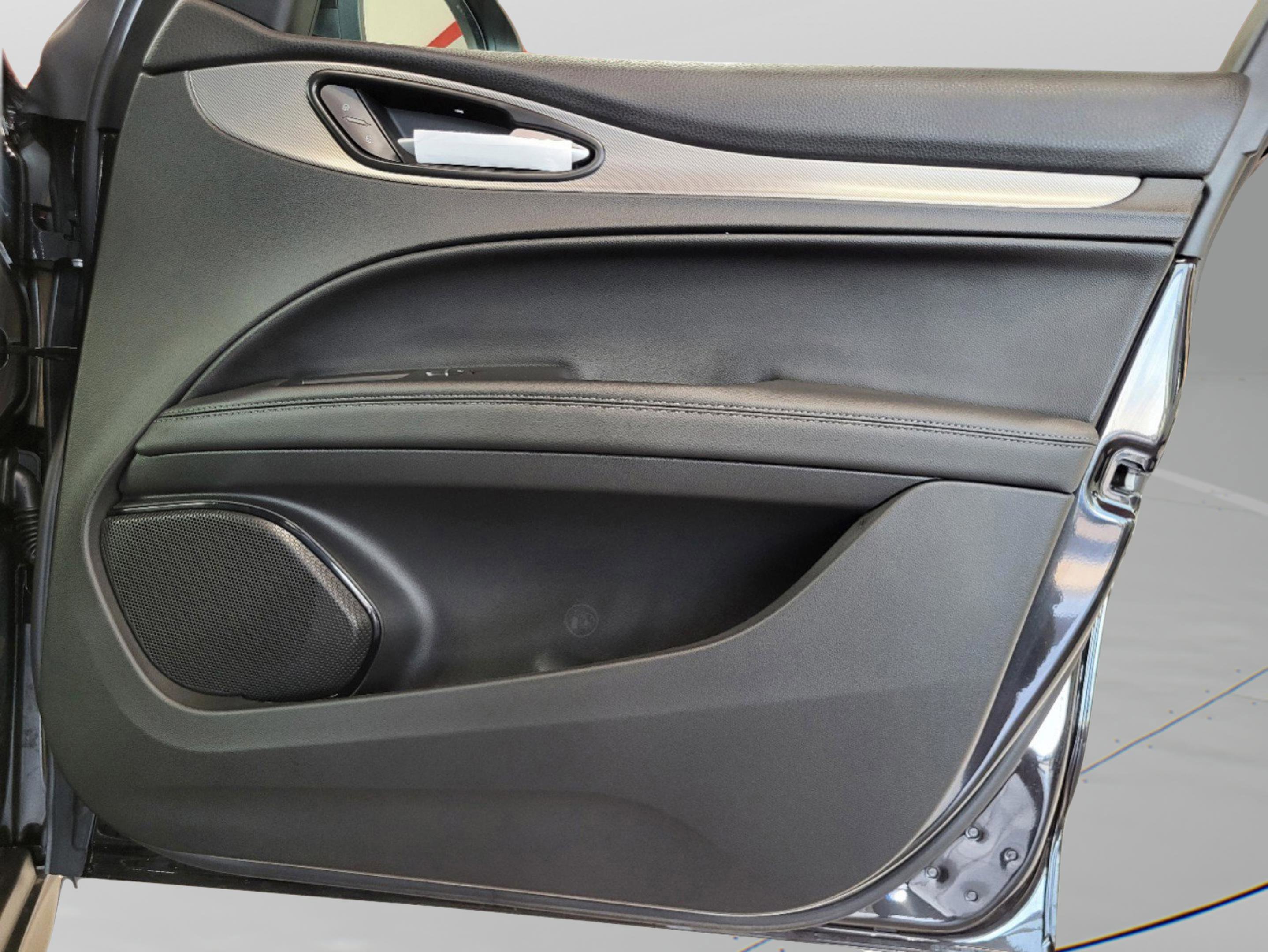 New 2025 Alfa Romeo Stelvio Sprint image 59