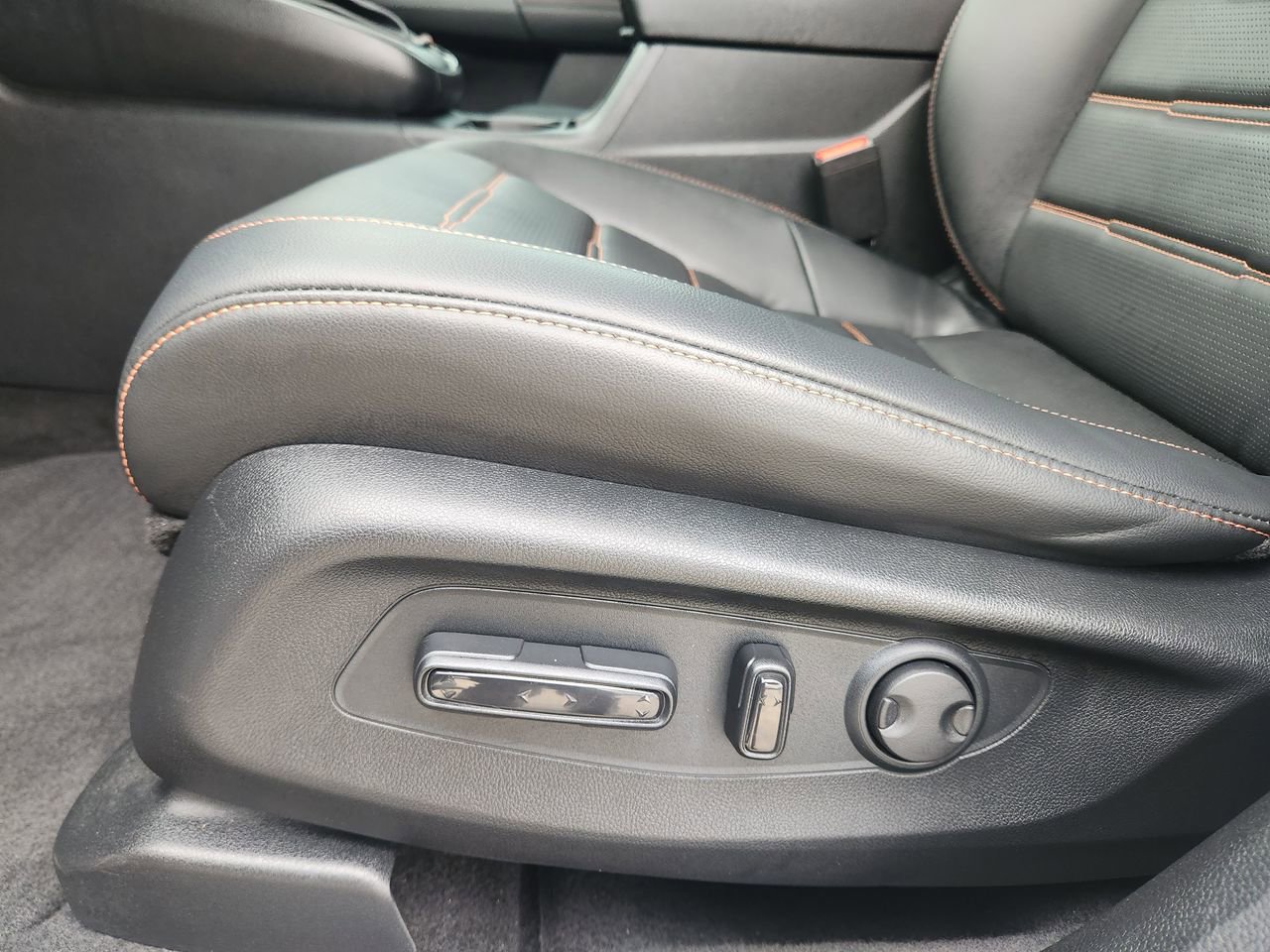 Used 2023 Honda CR-V Sport Touring image 23