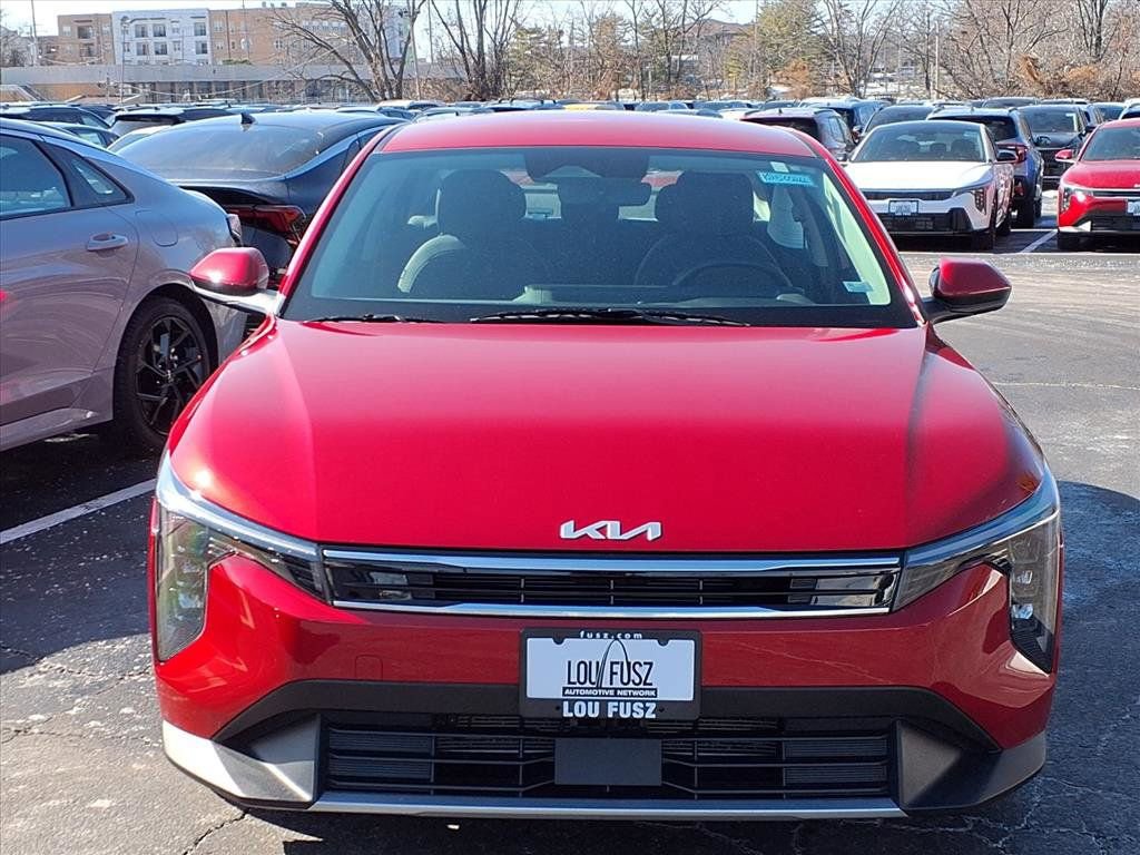 Used 2025 Kia K4 EX image 23