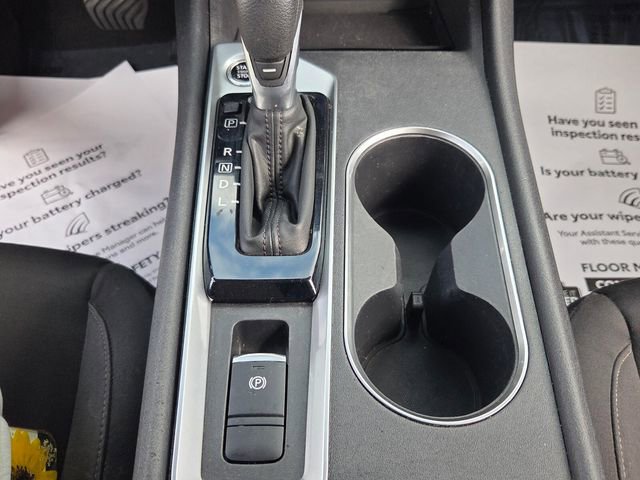 Used 2022 Nissan Altima 2.5 SV image 18