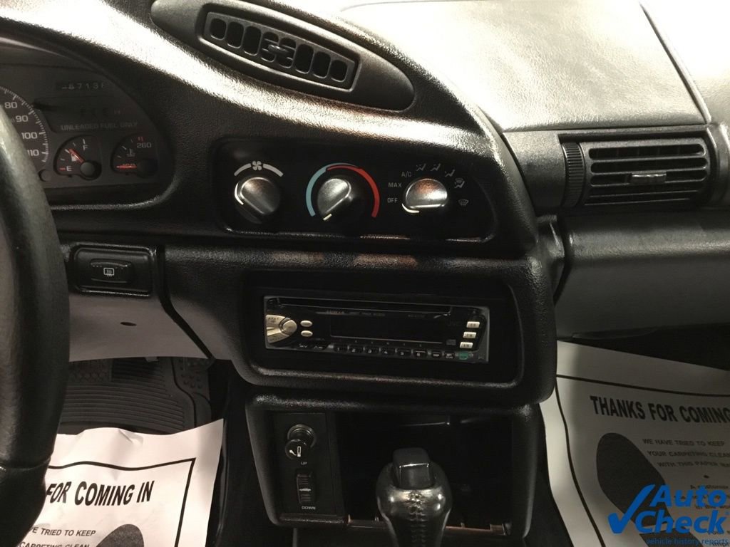 Used 1995 Chevrolet Camaro LT image 46