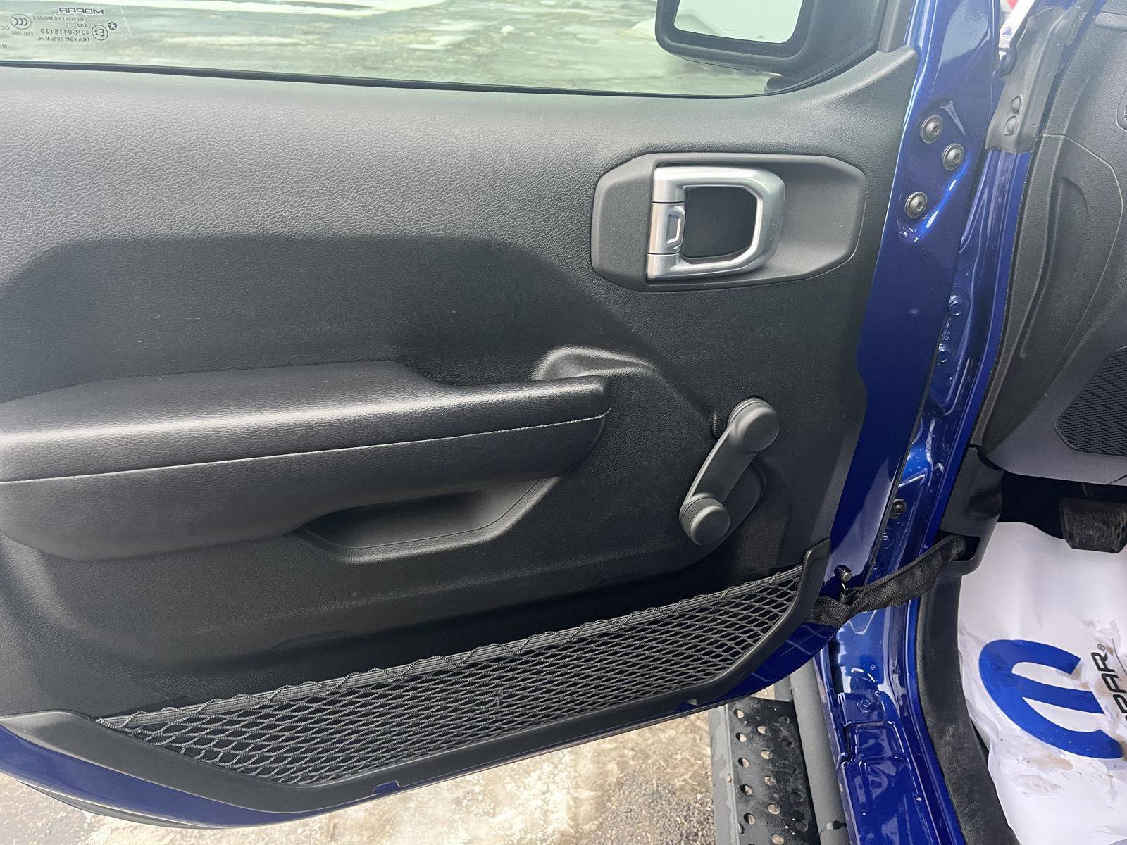 Used 2020 Jeep Wrangler Unlimited Sport image 11