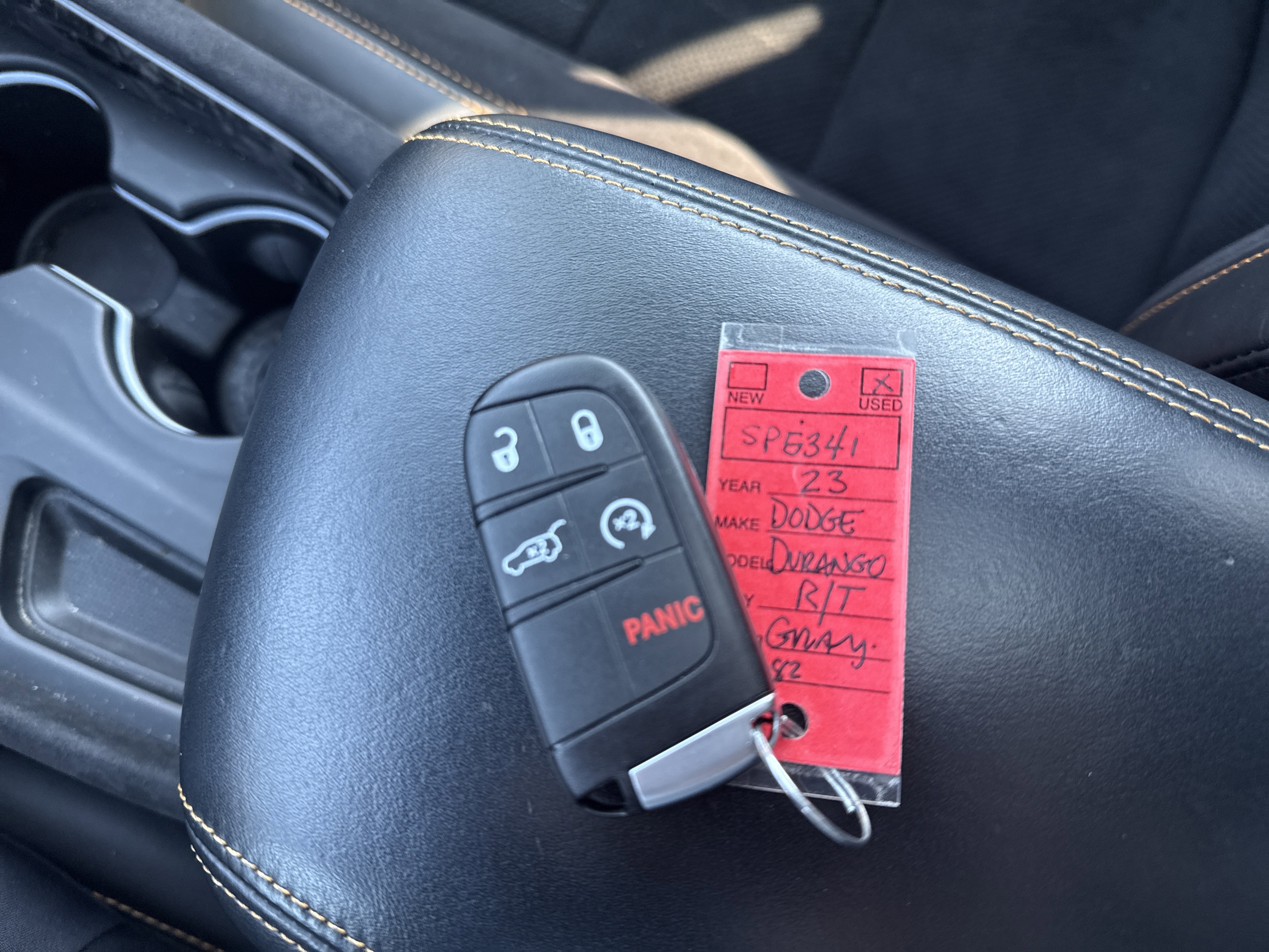 Used 2023 Dodge Durango R/T w/ Hemi Orange Plus Package AWD/4WD image 31