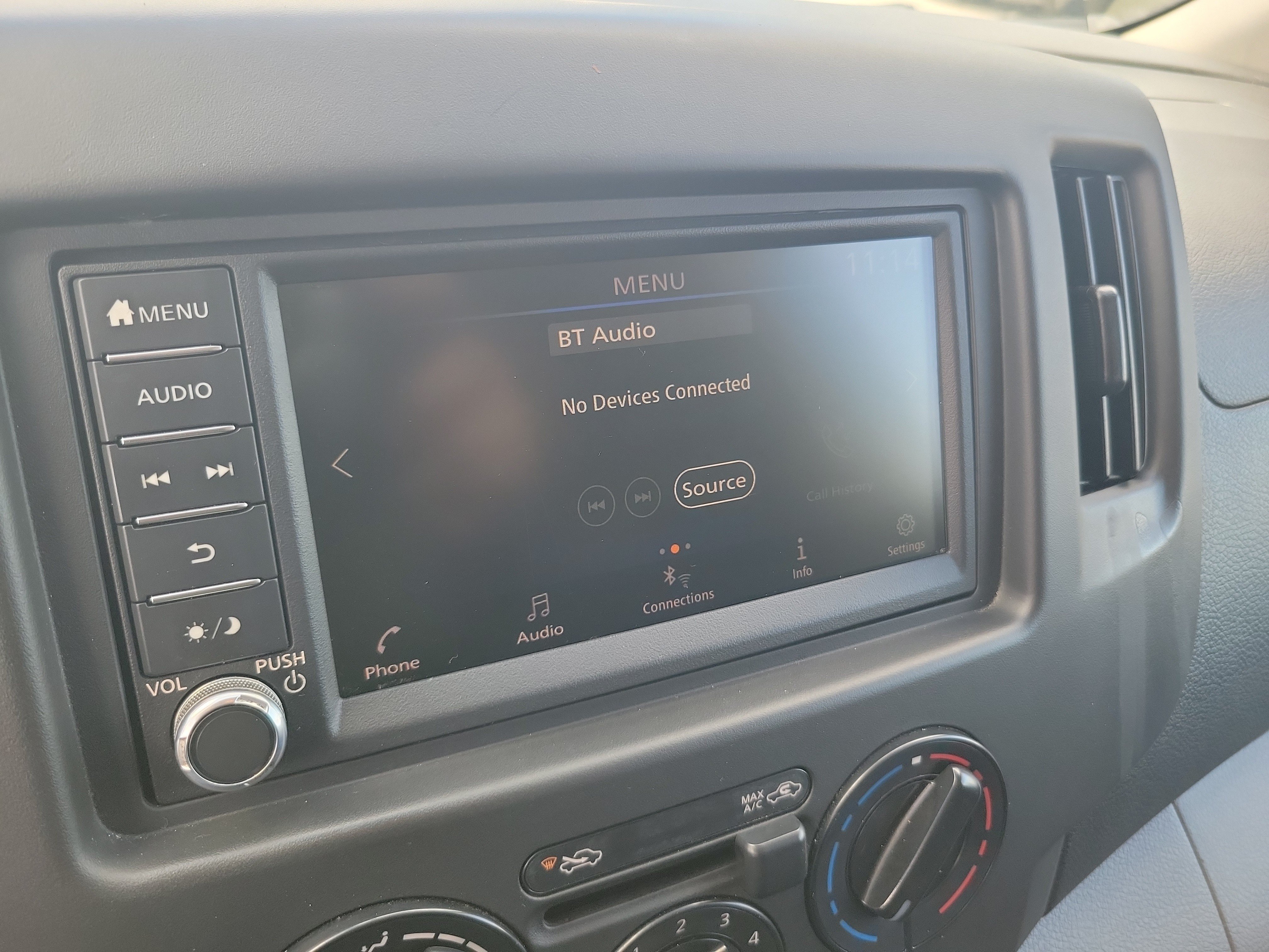 Used 2020 Nissan NV200 S FWD image 20