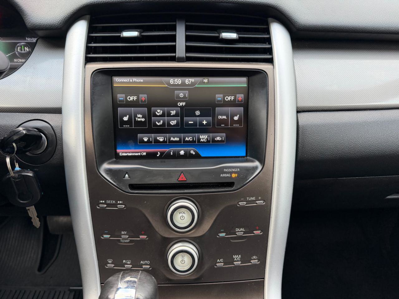 Used 2014 Ford Edge SEL w/ Equipment Group 205A AWD/4WD image 44