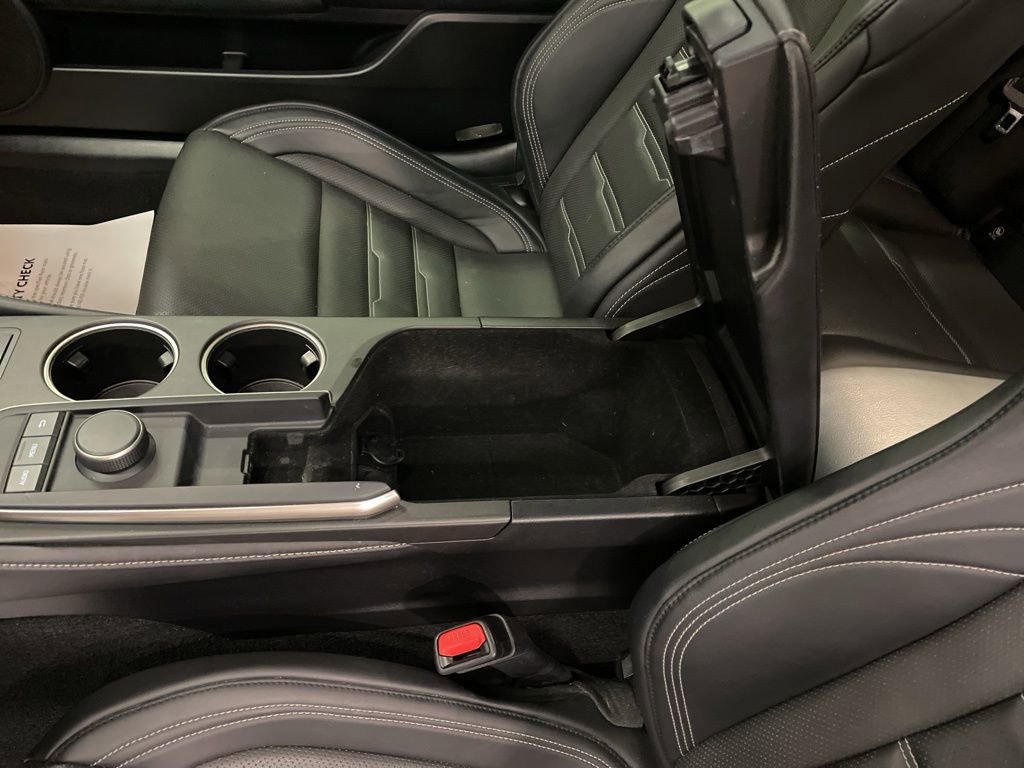 Used 2016 Lexus RC 200t image 18