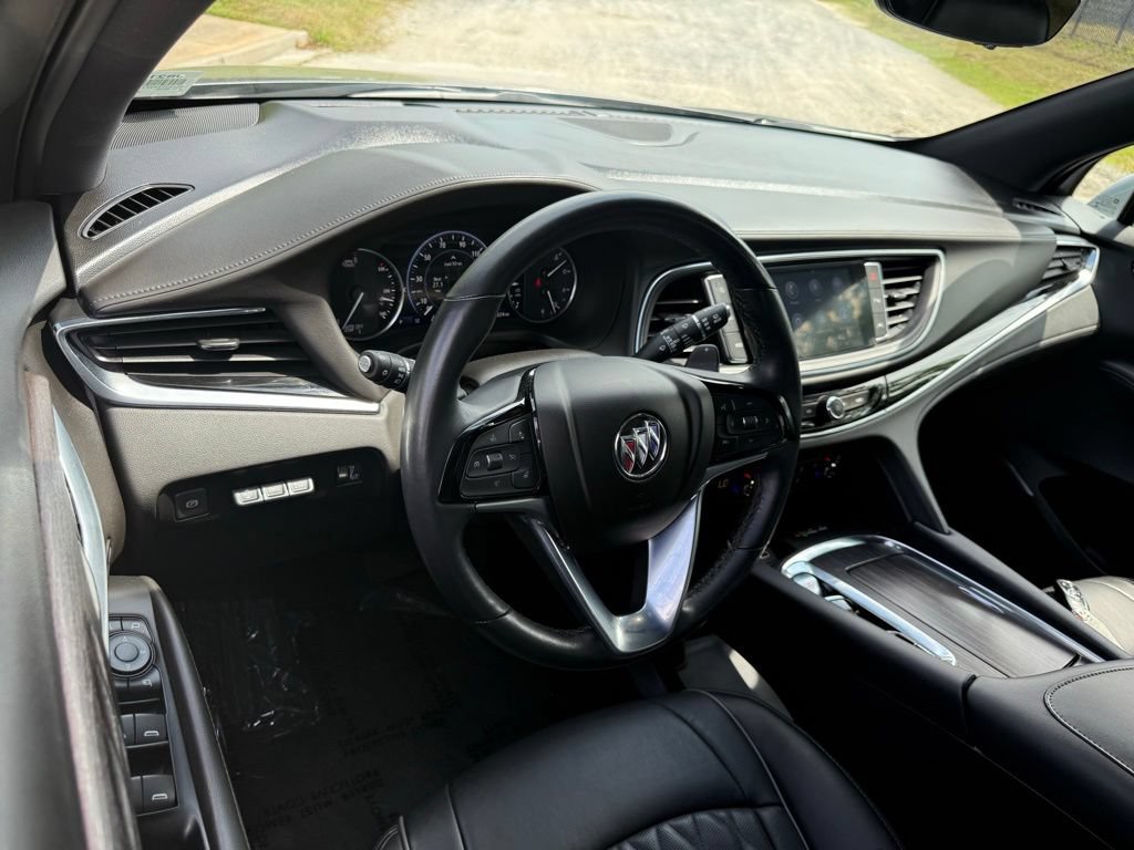 Used 2023 Buick Enclave Avenir w/ Trailering Package, 5000 lbs. AWD/4WD image 4