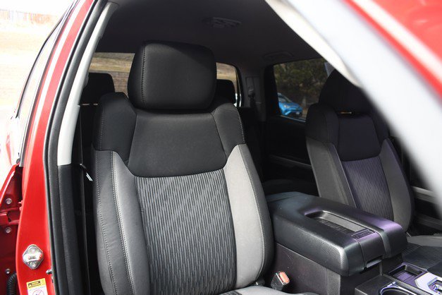 Used 2016 Toyota Tundra SR5 image 26