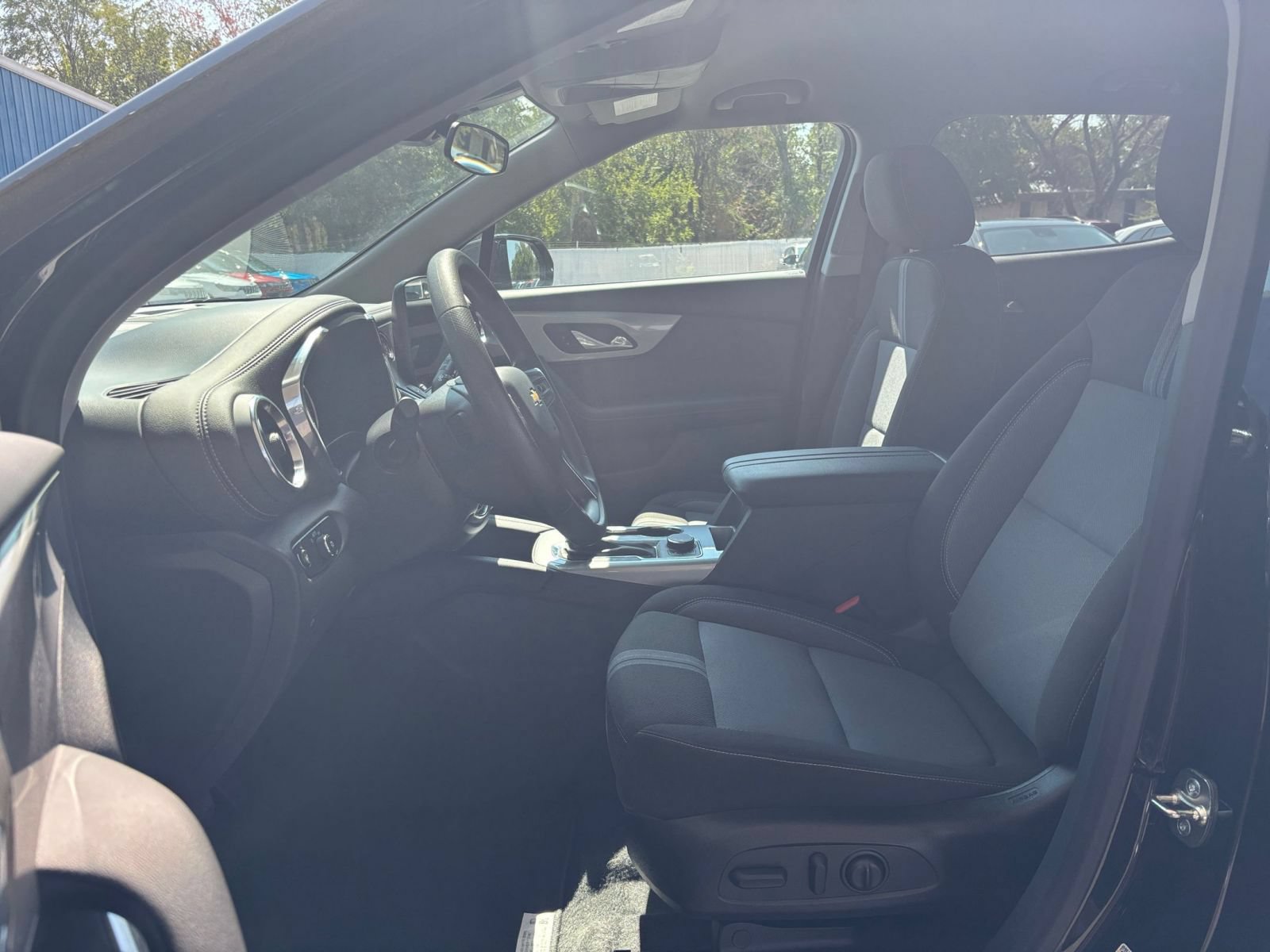 Used 2026 Chevrolet Blazer LT FWD image 28