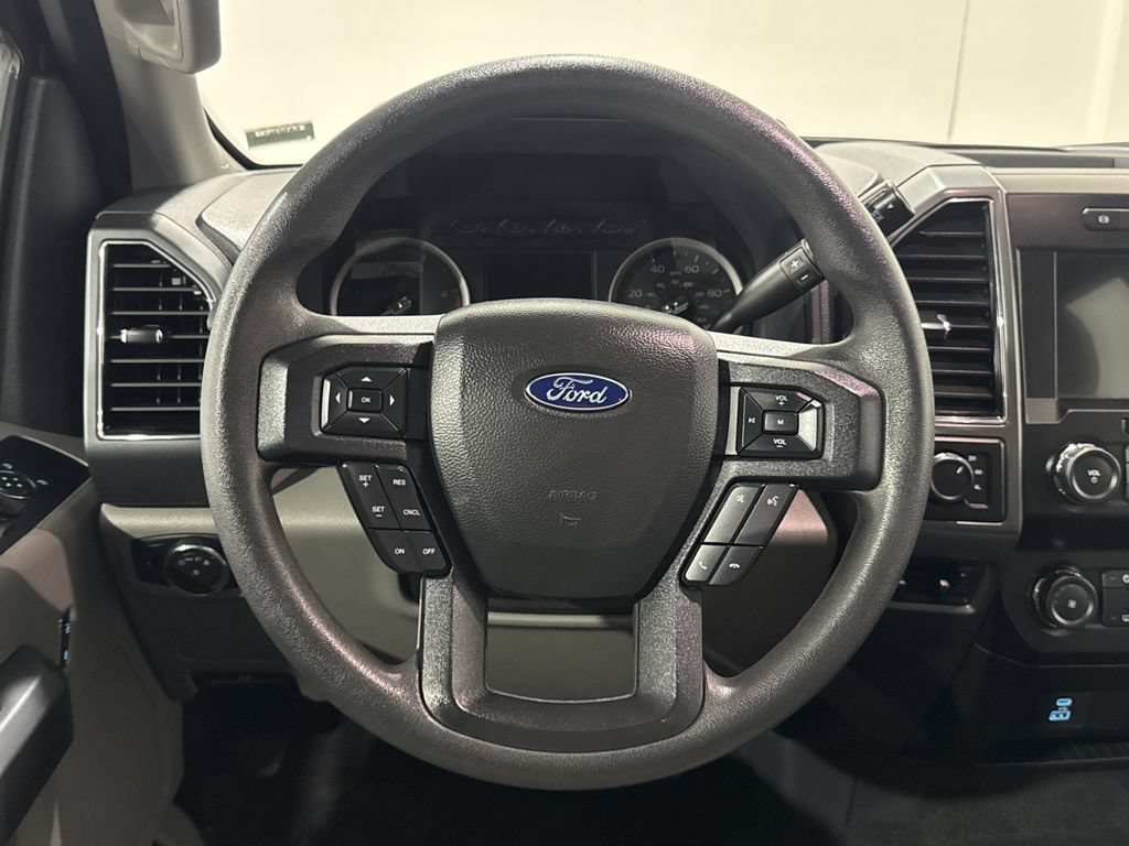 Used 2022 Ford F250 XLT AWD/4WD image 6