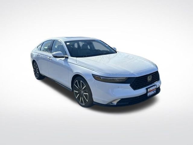 New 2026 Honda Accord Touring image 7