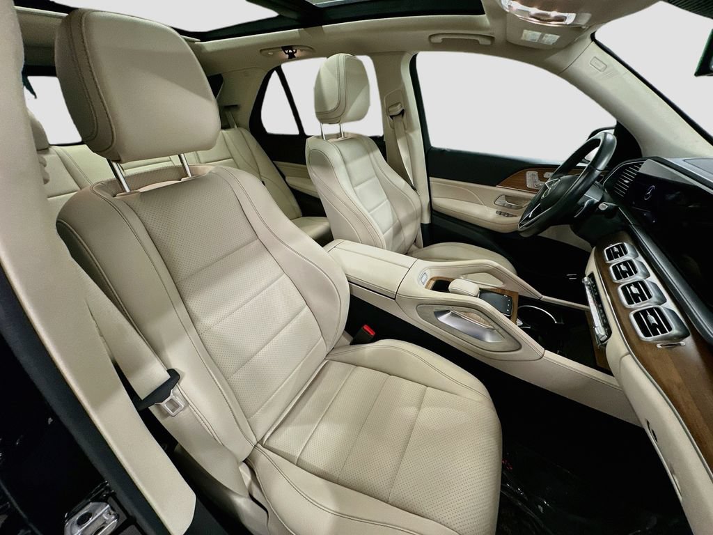 Certified 2024 Mercedes-Benz GLE 350 4MATIC w/ AMG Line Exterior image 29