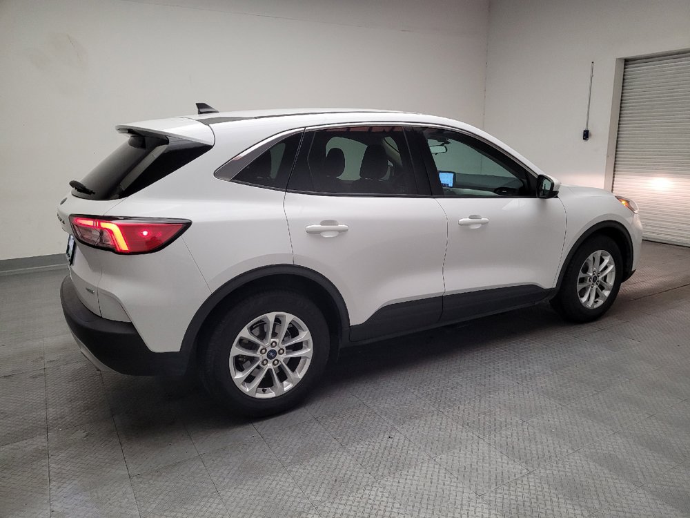 Used 2020 Ford Escape SE FWD image 10