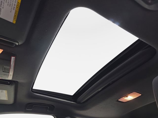 Certified 2021 Toyota Corolla SE w/ SE Premium Package image 27